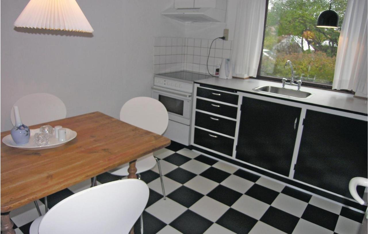 Awesome Home In Ronne With Wifi 외부 사진